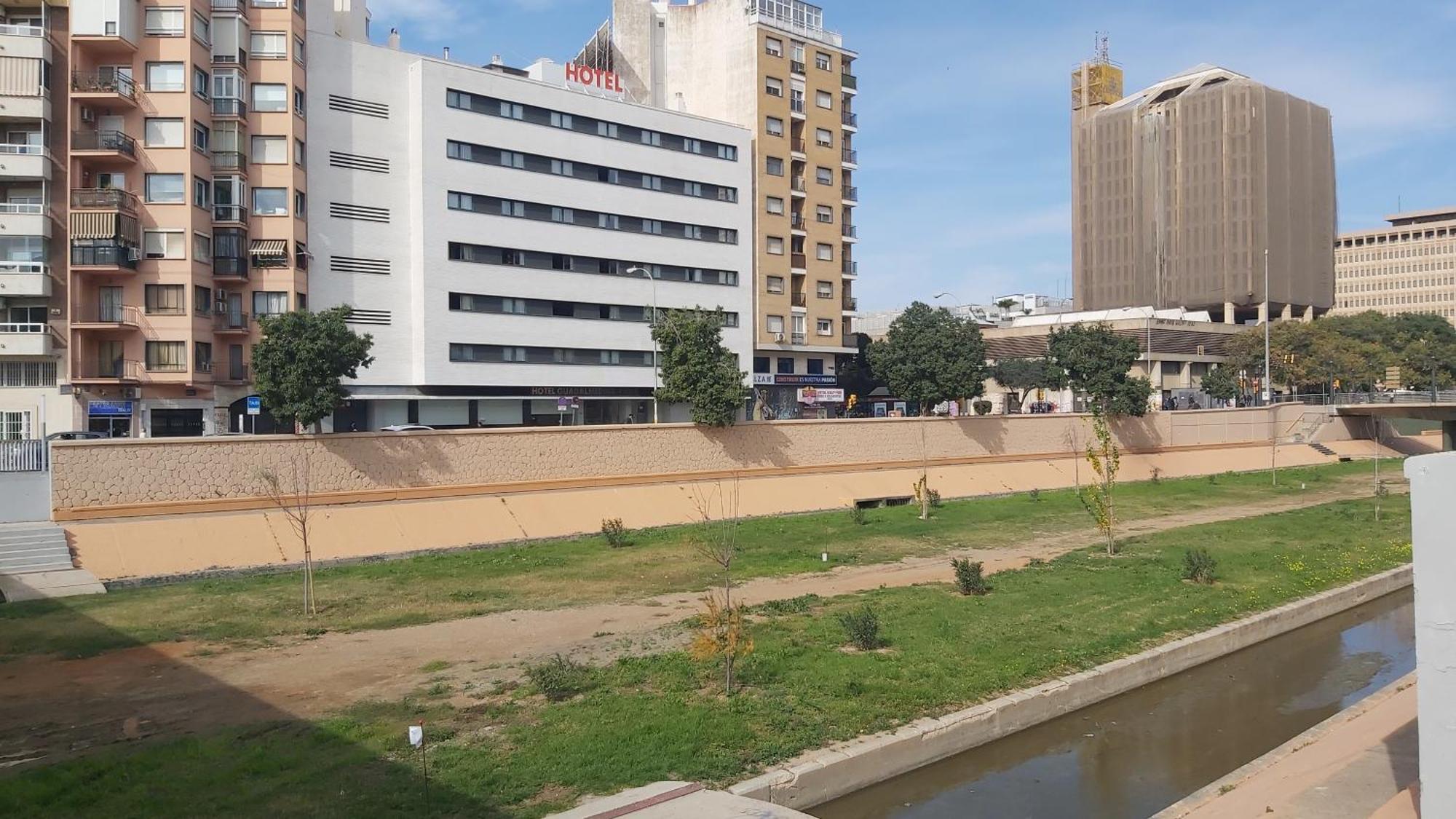 Апартаменты Del Parque Flats Alemania Soho Малага Экстерьер фото